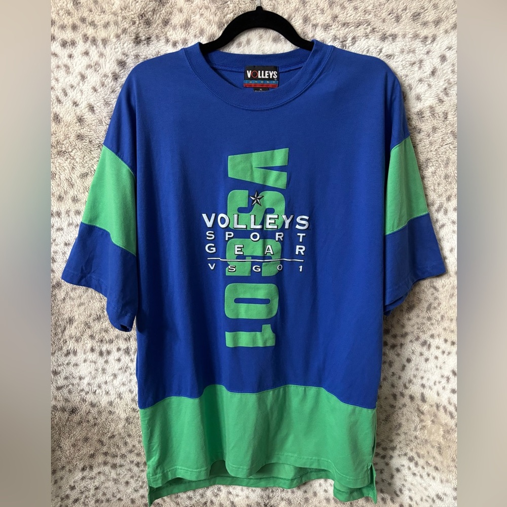 VINTAGE VOLLEYS SPORT OVERSIZED TEE